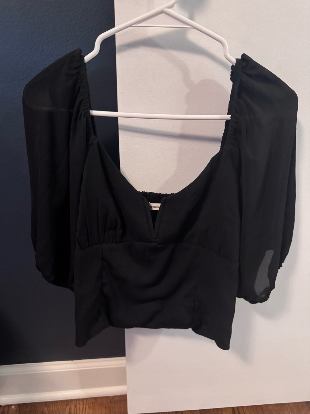 Abercrombie & Fitch Black Square-Neck Puff Sleeve Top